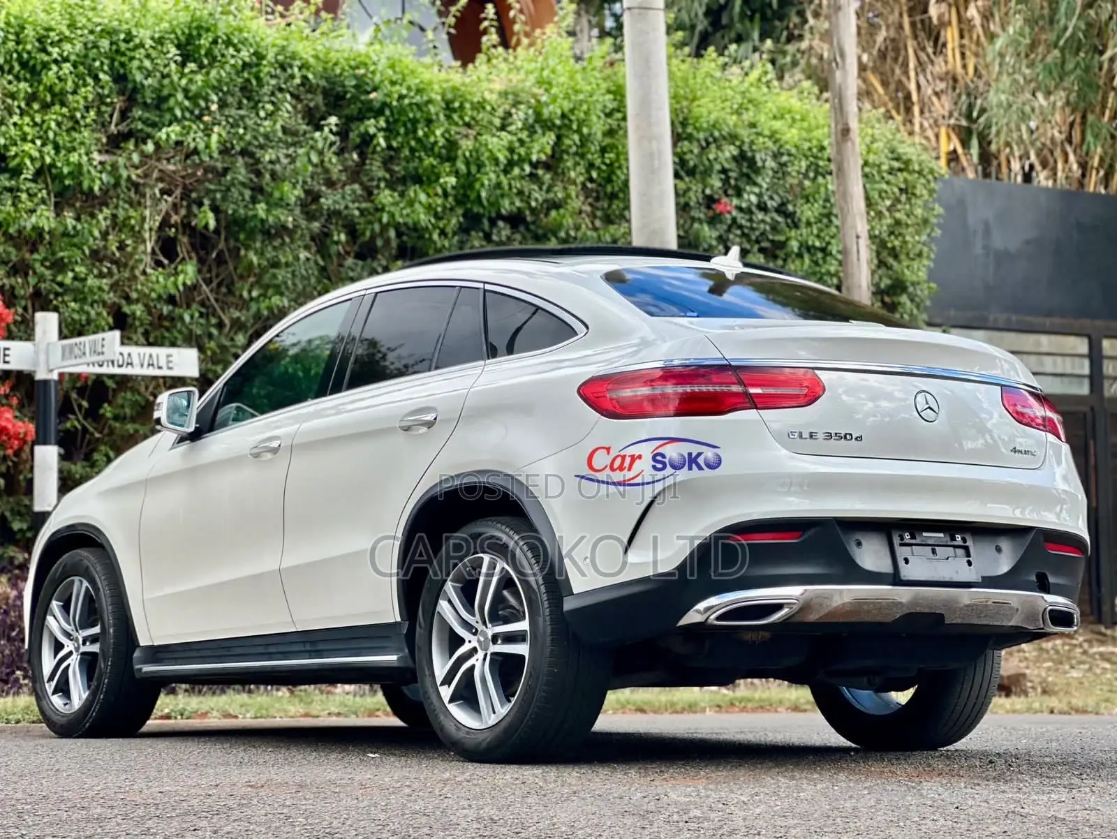 Mercedes-Benz GLE-Class GLE 350d 4MATIC 2017 White