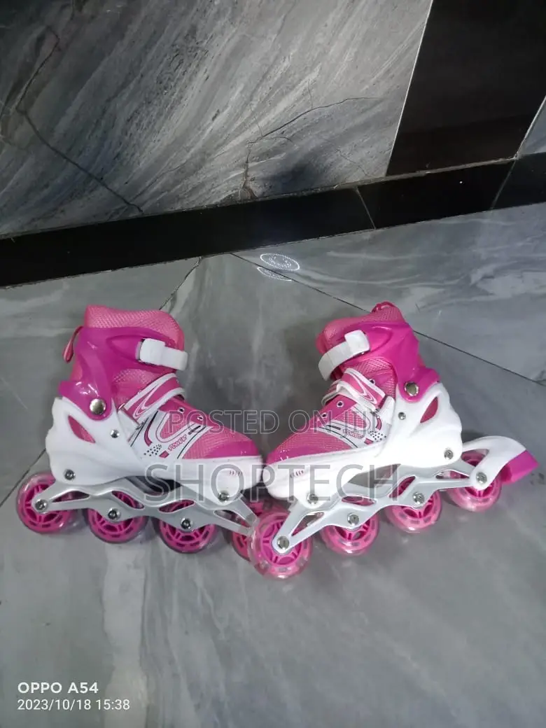 Adjustable Skating Shoe Available