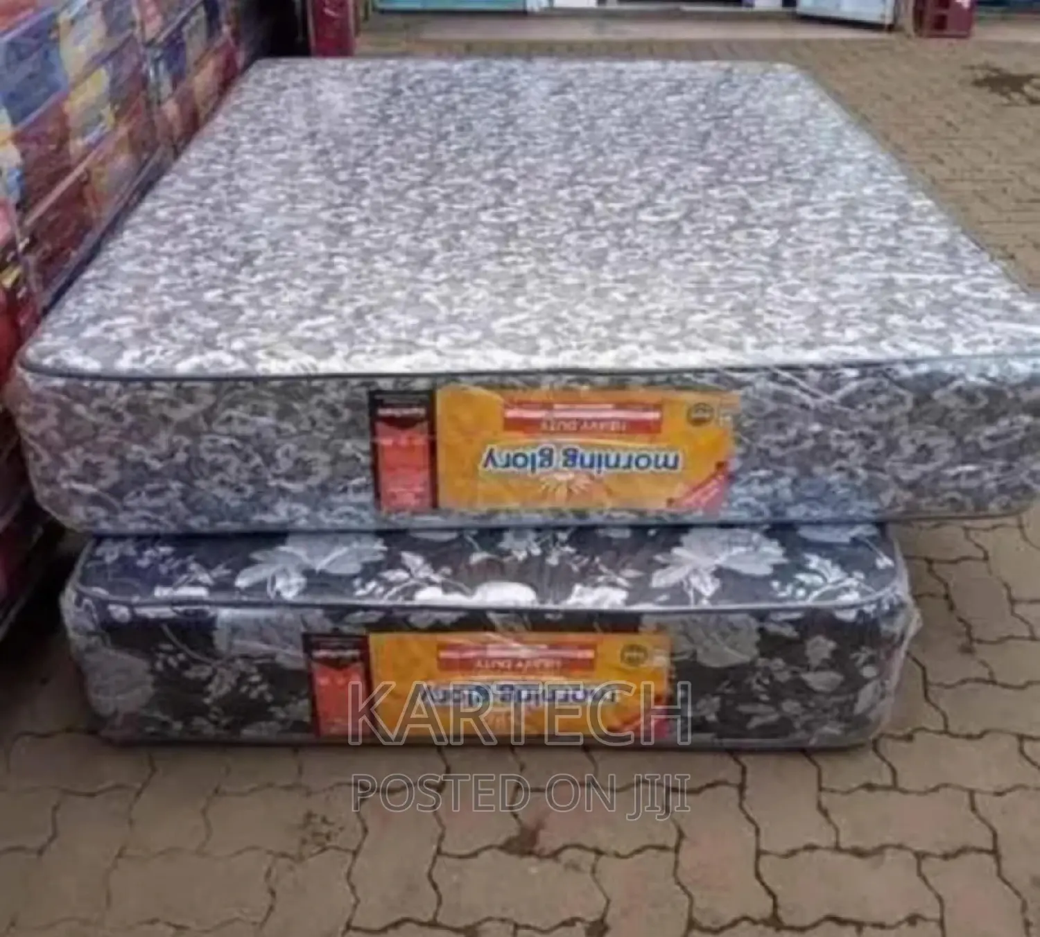 4 1⁄2 by 6 Quilted High Density Mattress 8 Inches