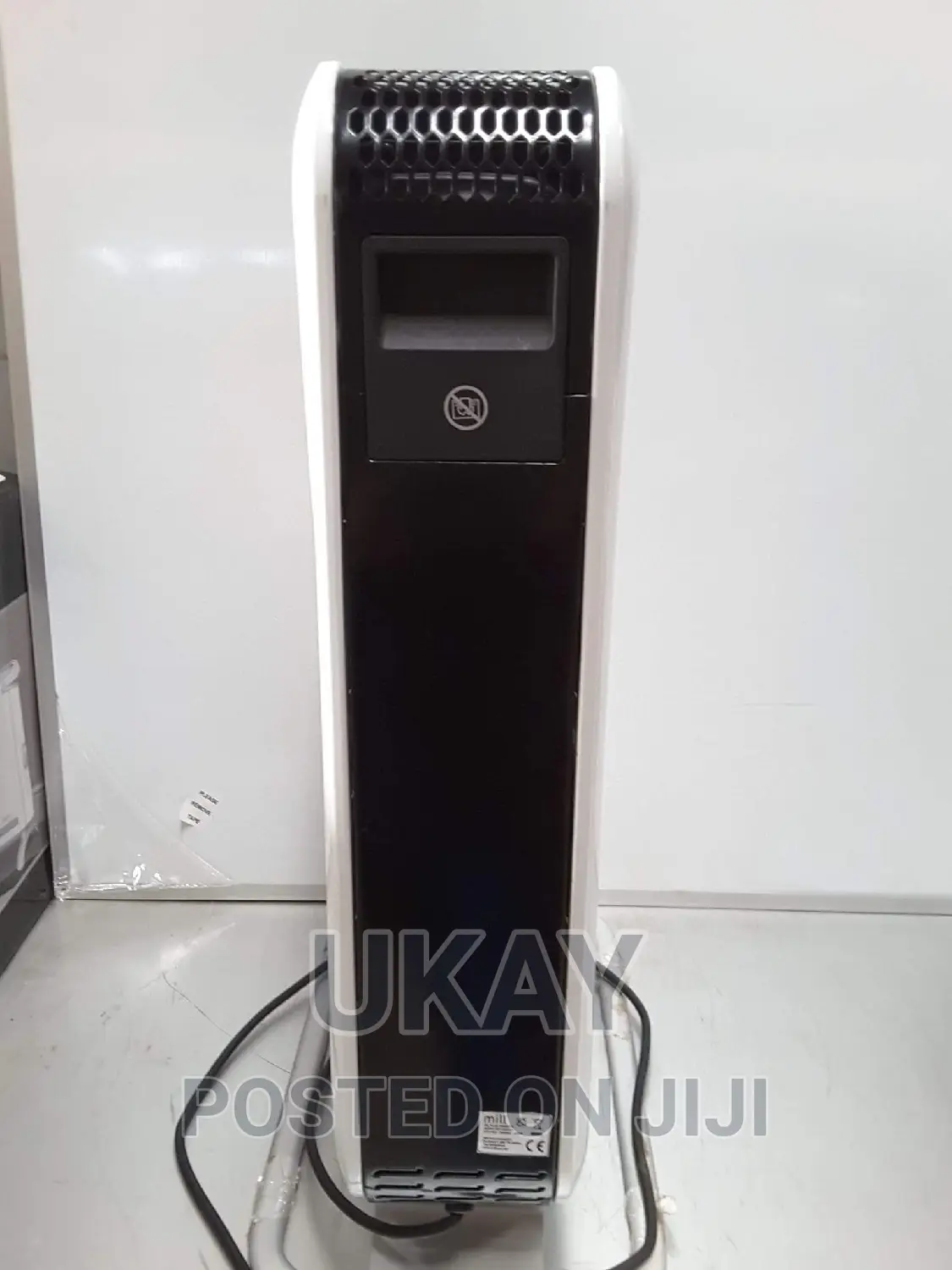 Mill Gentle Air Oil Filled Portable Floor Standing Radiator.