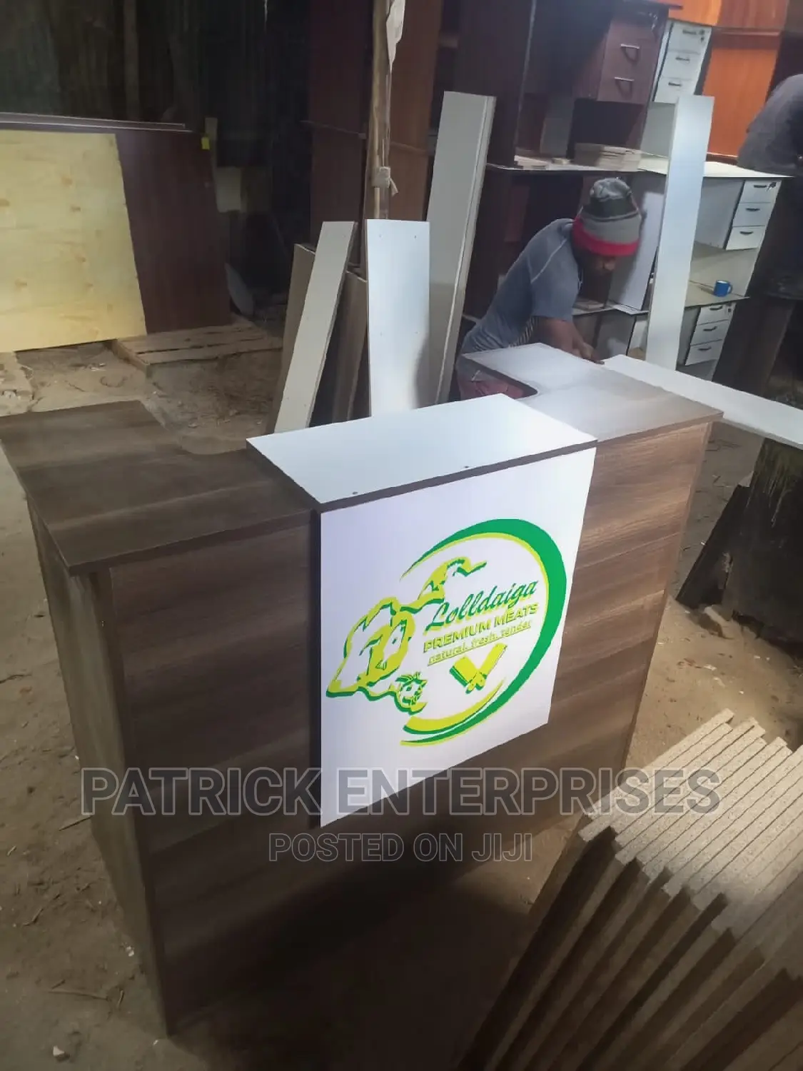 Morden Executive MDF/Wooden Reception Desk 1.4 MTRS