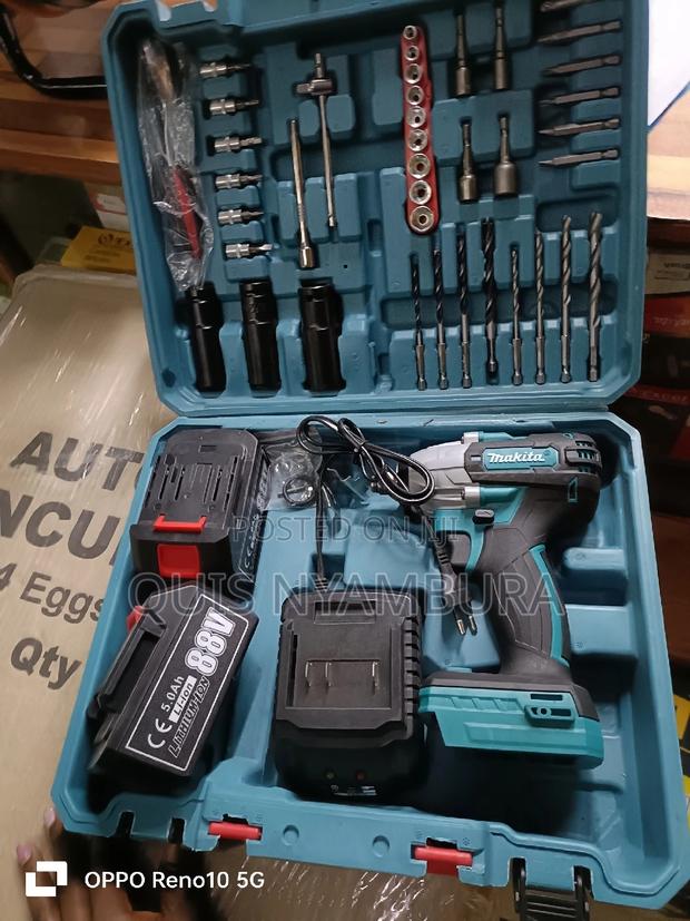 88v Makita Impact Wrench. - thumbnail 5