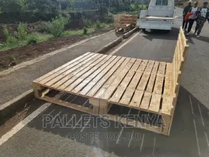 6*6 Pallet Bed- Detachable and Blazed Pallet Bed. (#PM,050,)