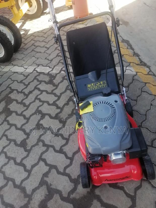 Hanseatic Gasoline Push Driven Lawn Mower-Quality Assured - thumbnail 3