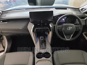 Toyota Harrier 2020 Silver