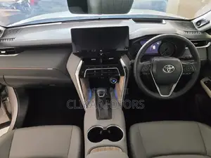 Toyota Harrier 2020 Silver