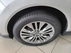 Toyota Harrier 2020 Silver