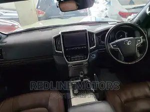 Toyota Land Cruiser 2018 Pearl