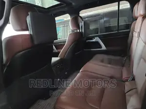 Toyota Land Cruiser 2018 Pearl