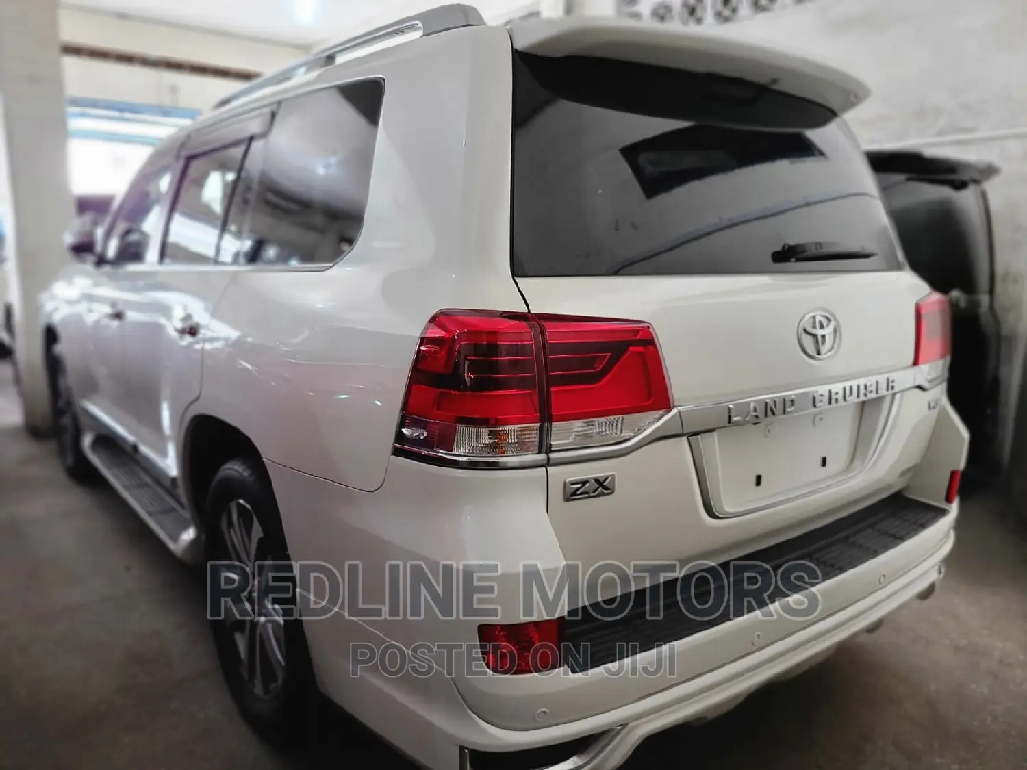 Toyota Land Cruiser 2018 Pearl
