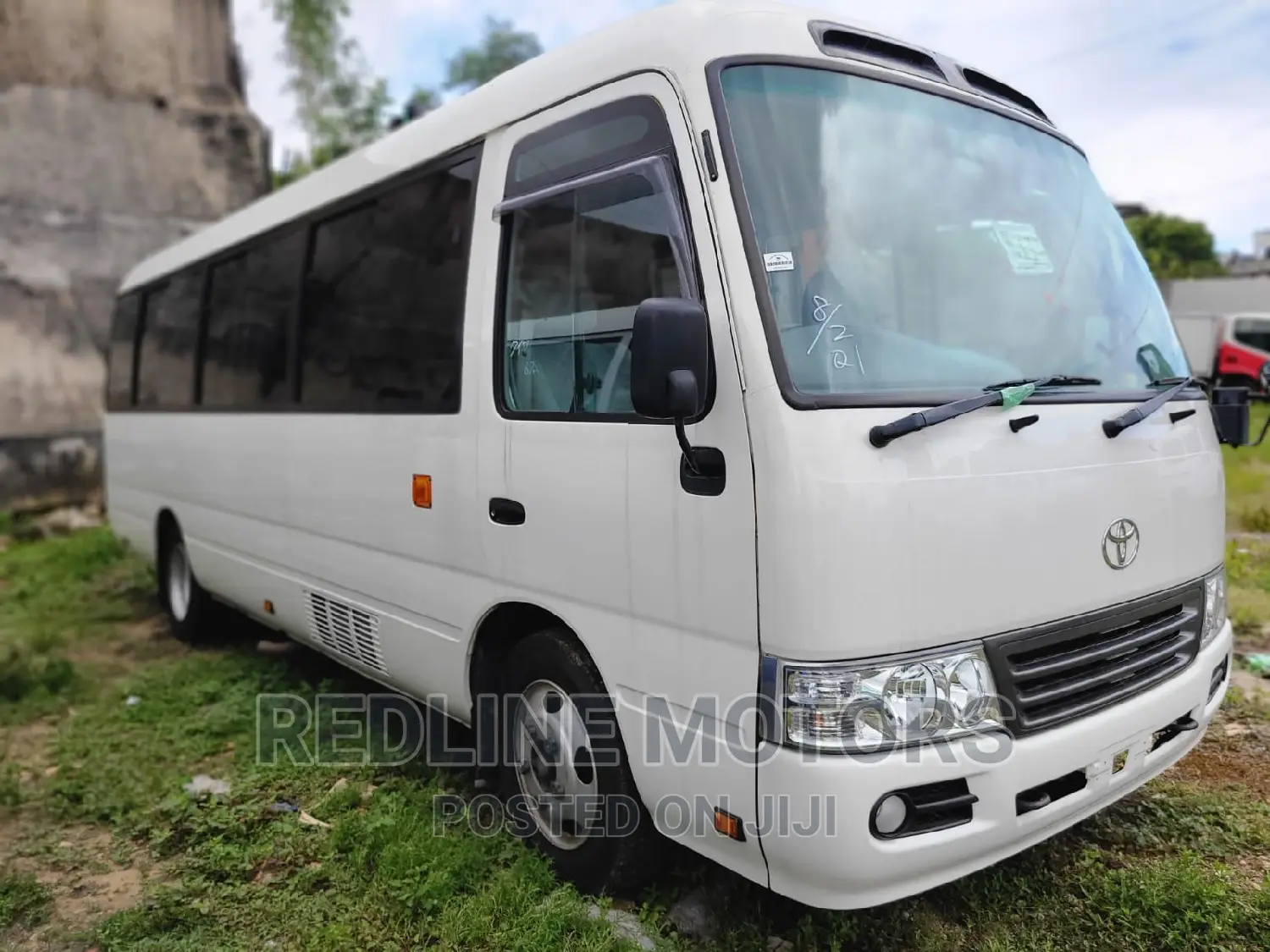 Toyota Coaster 2016 Pearl