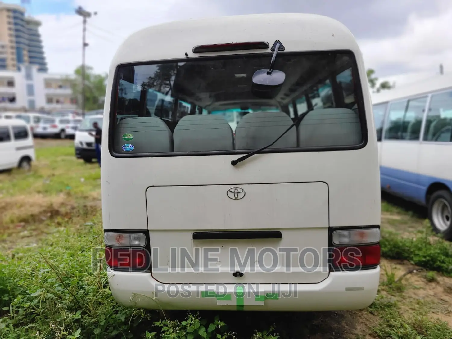 Toyota Coaster 2016 Pearl