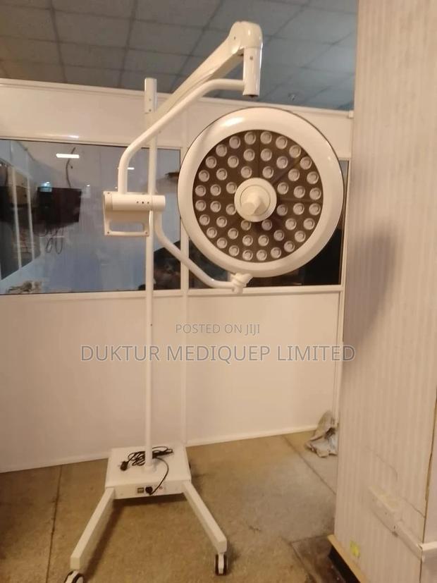 Shadowless Led Surgical Operating Light/Led Theatre Lamp - main view