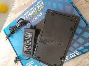 U600 Professional LED Light