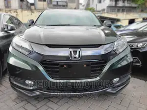 Honda Vezel 2017 Green