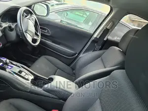 Honda Vezel 2017 Green