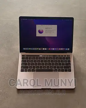 New Laptop Apple MacBook Pro 2015 8GB Intel Core I7 SSD 256GB