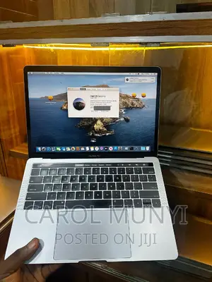 New Laptop Apple MacBook Pro 2015 8GB Intel Core I7 SSD 256GB