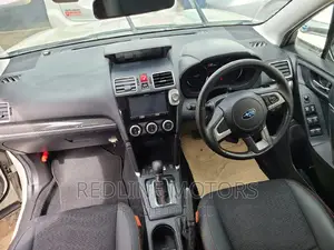 Subaru Forester 2017 Pearl