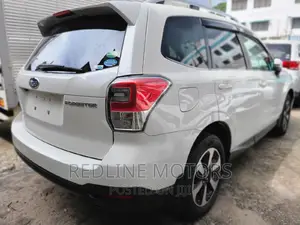 Subaru Forester 2017 Pearl