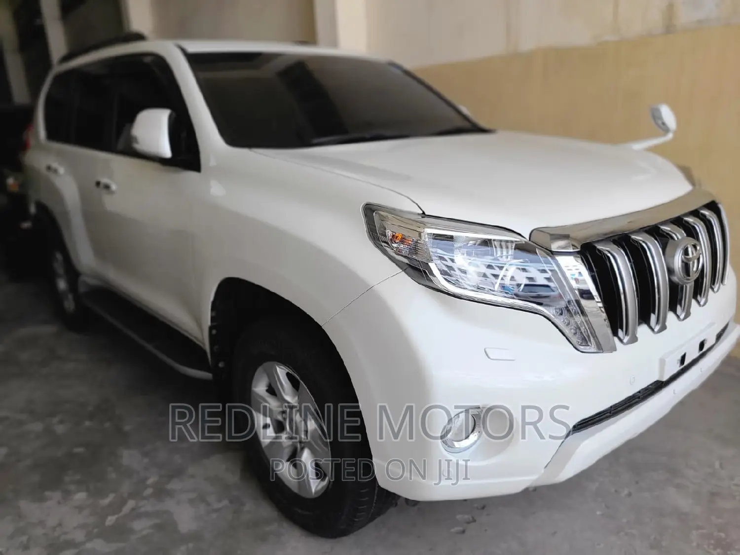 Toyota Land Cruiser Prado 2017 Pearl