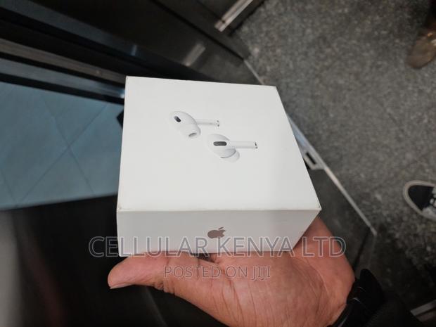 Airpods Pro 2 With USB-C - thumbnail 4