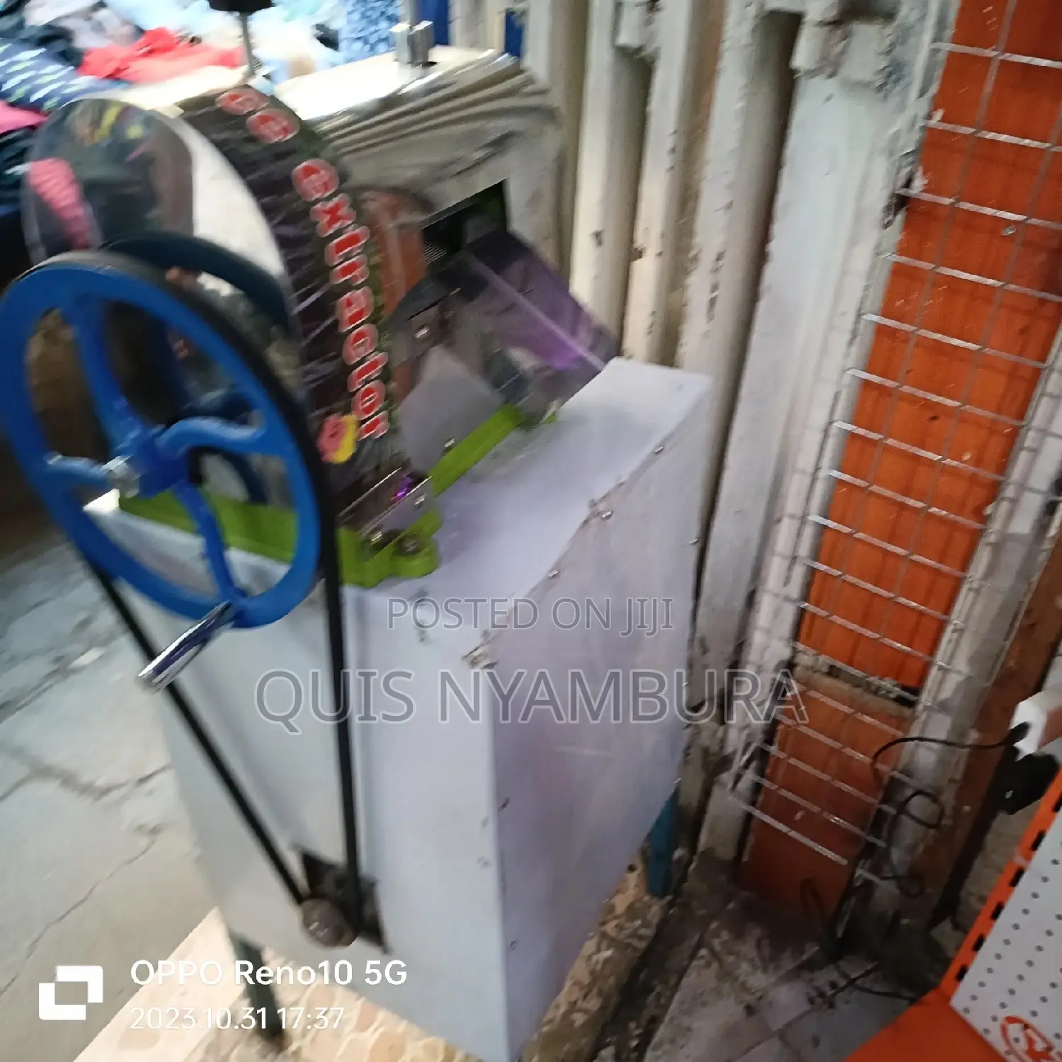 Sugarcane Juicer Machine.