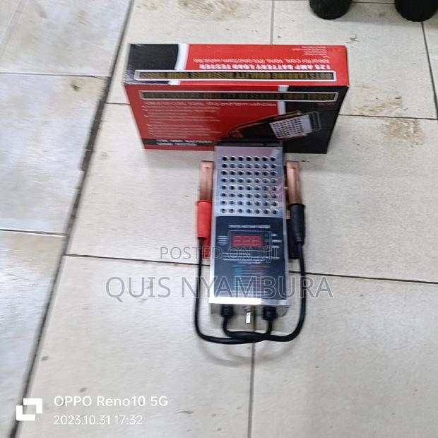 Digital Battery Tester. - thumbnail 4