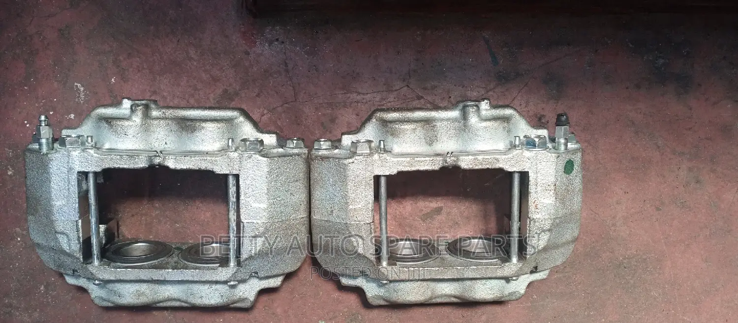 Toyota 100 Series Front Calipers