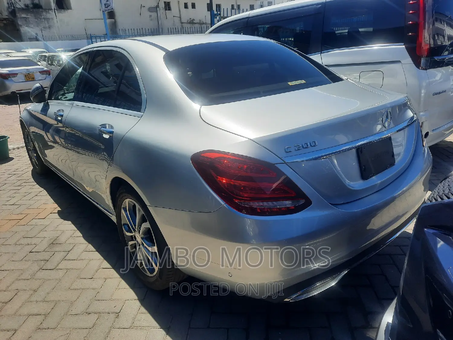 Mercedes-Benz C200 2016 Silver