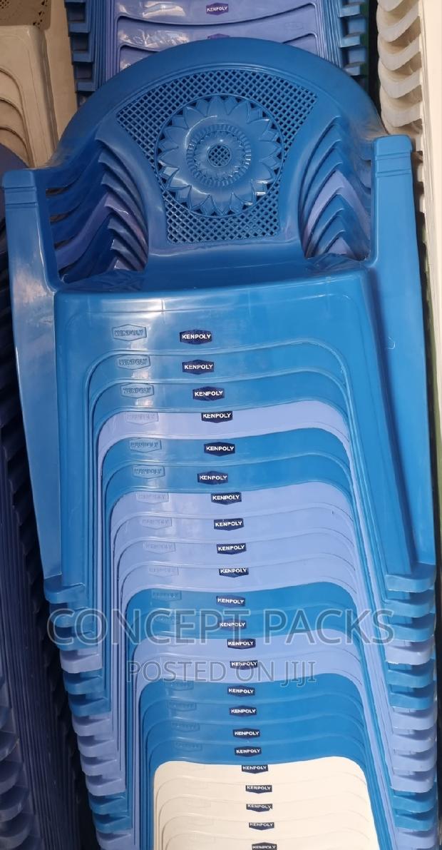 Kenpoly Blue Plastic Chair With Arms - main view