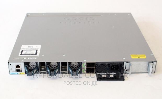WS-C3850-48P-L 48 Ports Managed Network Switch - thumbnail 3