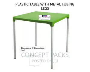 Boulevard Table With Aluminium Legs