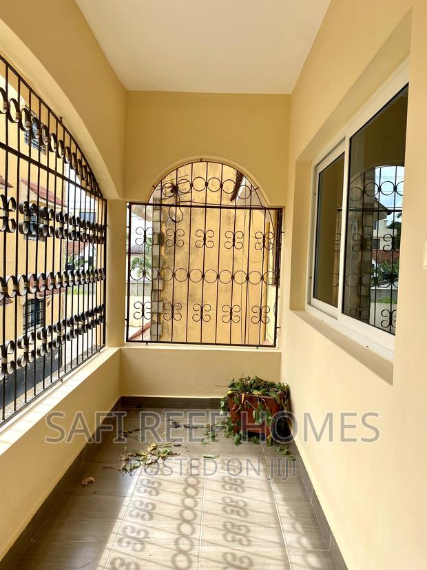 2bdrm Apartment in Nyali for rent - thumbnail 7