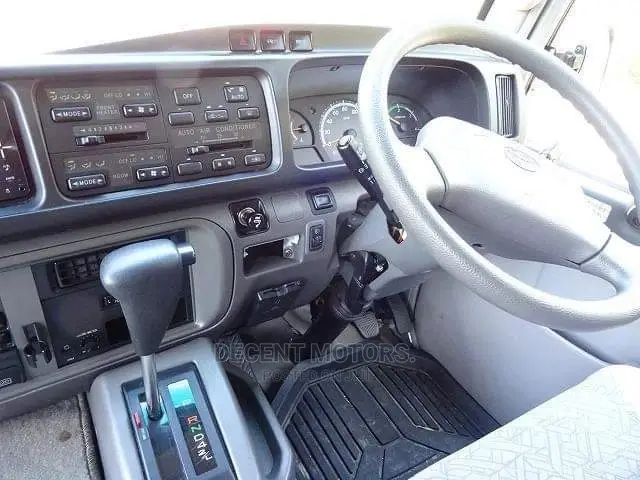 Toyota Coaster 2015 Silver