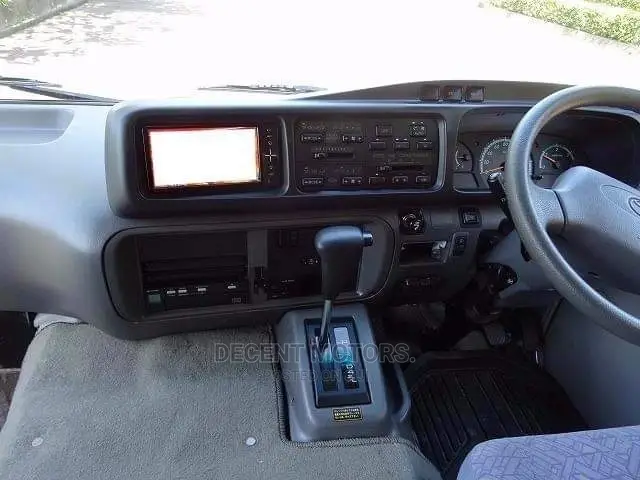Toyota Coaster 2015 Silver