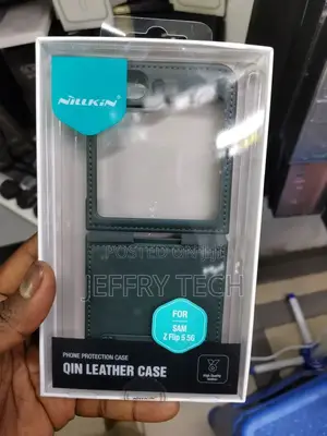 Nillkin Qin Vegan Leather Samsung GALAXY Z Flip 4 Dark Green