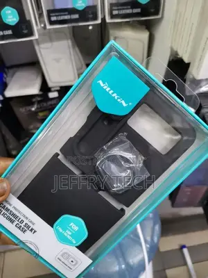 SAMSUNG Galaxy Z Flip 4 Silicone Cover With Ring, Protective