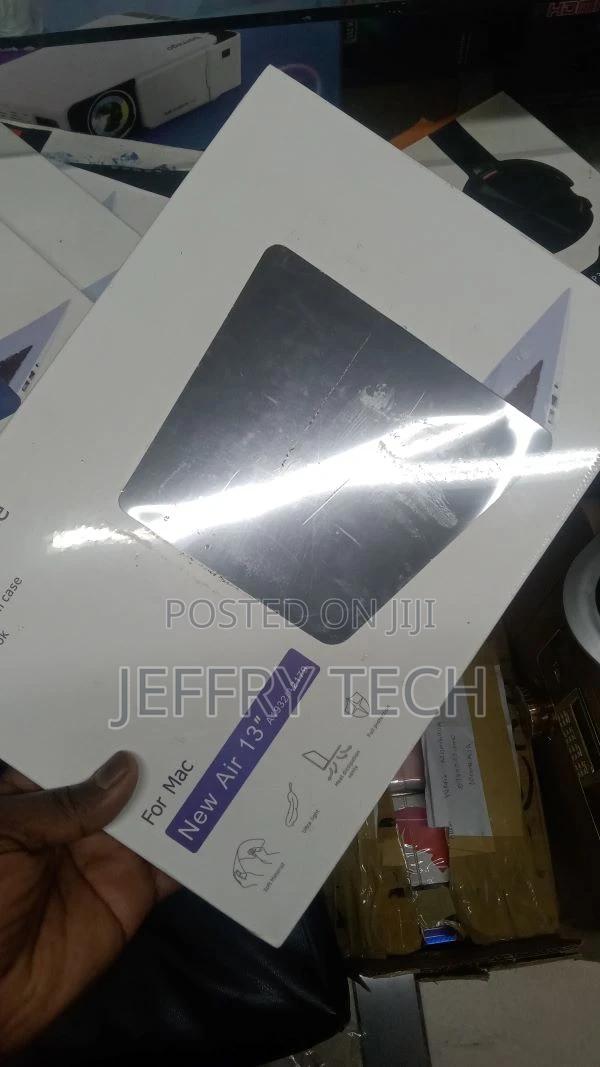 Macbook Pro A1502 Hard Shell Case 13inch Retina – Transparen - main view