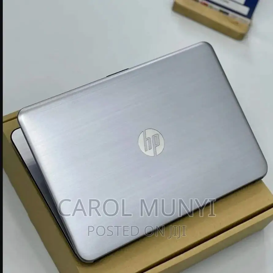 New Laptop HP 348 G4 8GB Intel Core I5 SSD 256GB