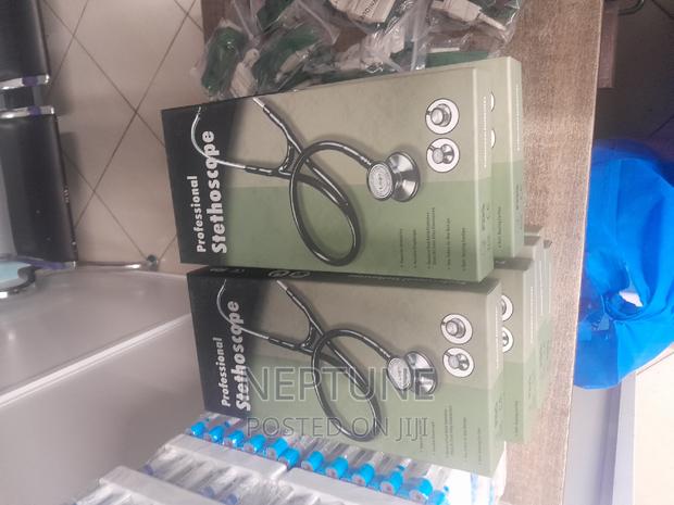 Proffessional Stethoscope - main view