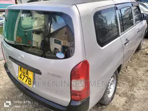Toyota Probox 1.5 F 2WD 2014 Silver