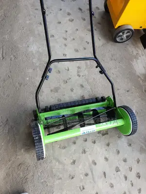 Manual, Lawnmowers Available