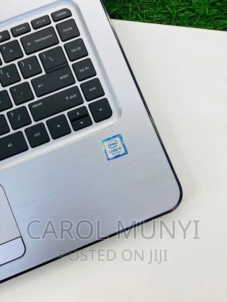 New Laptop HP 348 G4 8GB Intel Core I5 SSD 256GB