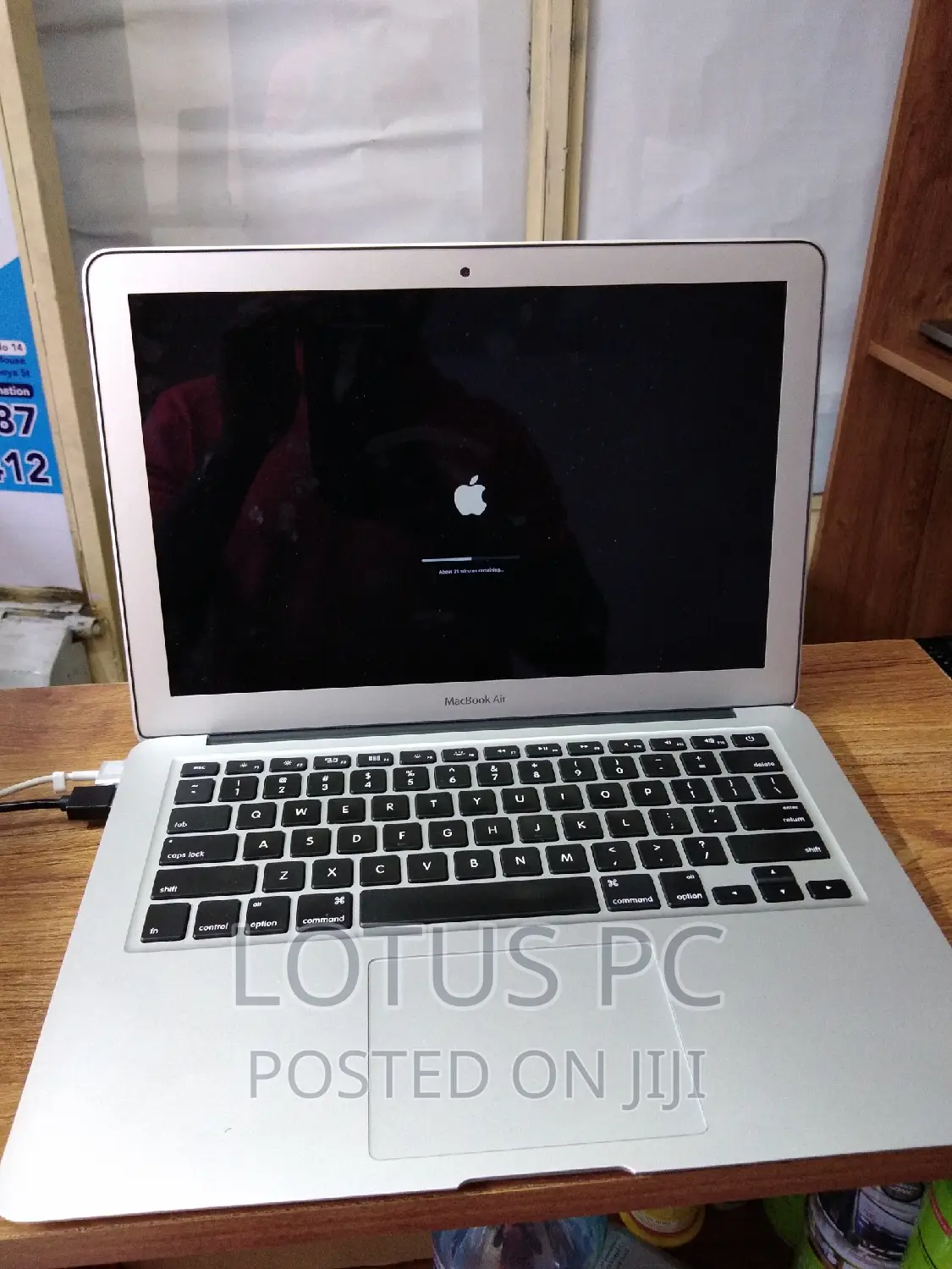 Laptop Apple MacBook Air 2017 8GB Intel Core I7 SSD 256GB