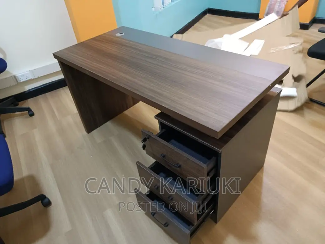 Executive Office Desk (1.4m)