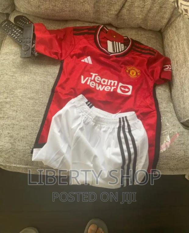 New Season Man U Kids Home Kit - thumbnail 2