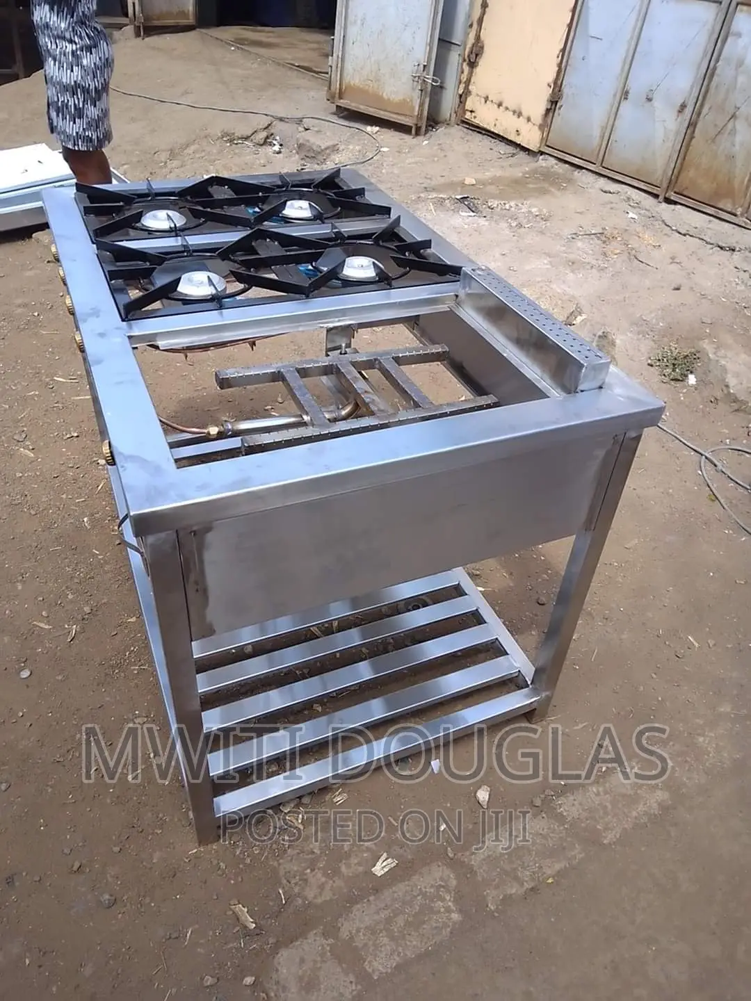 Gas Cooker Four Burner and Griddle