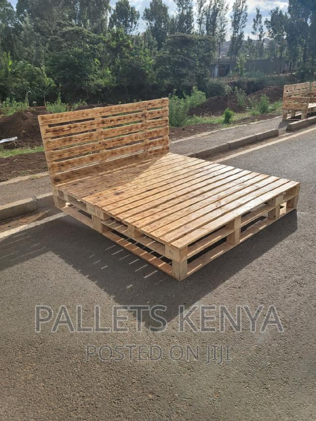 Pallet Bed- 6*6 Detachable and Blazed Pallet Bed. (UR#0015,)