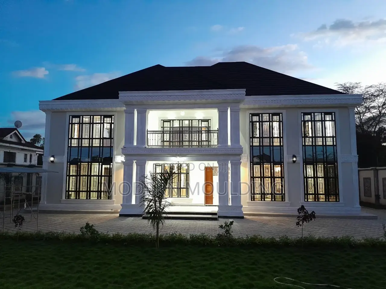 Modern Moulding Engineering